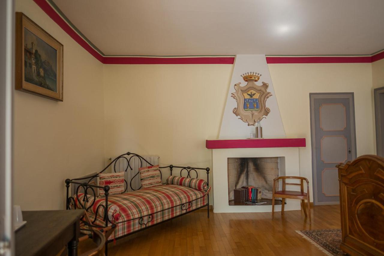 Albergo Real Castello Verduno Exteriör bild