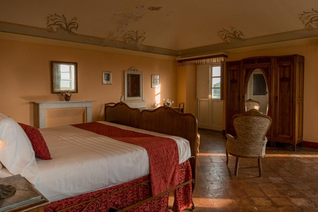 Albergo Real Castello Verduno Exteriör bild
