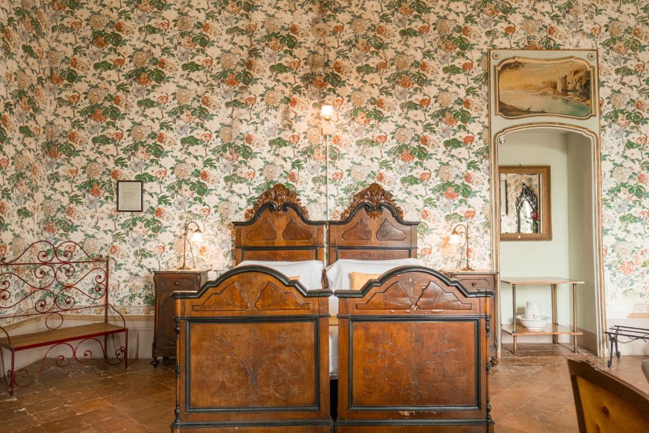 Albergo Real Castello Verduno Exteriör bild